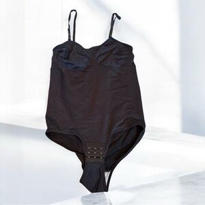 Black Bodysuit with Adjustable Straps (2X) Spanx Style
